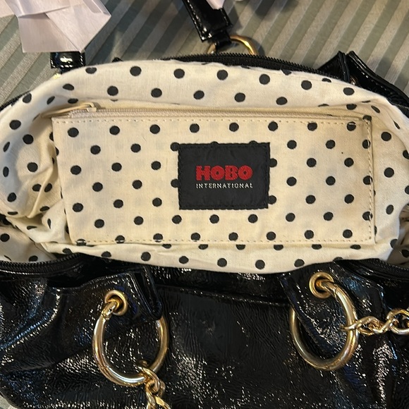 Vintage HOBO Black Patent Leather Small‎ Shoulder Bag With Gold Hardware - Picture 10 of 10